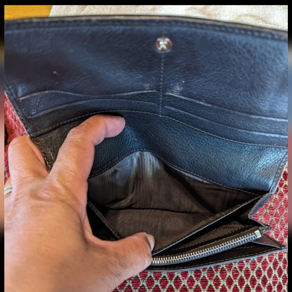 AUTHENTICATED Celìne Vintage Late 1990's - Early 2000's Continental Wallet - Picture 4 of 12